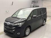2022 TOYOTA NOAH