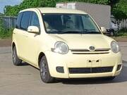 2009 TOYOTA SIENTA X