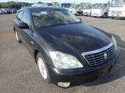 2004 TOYOTA CROWN ROYAL SALOON