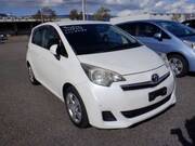 2011 TOYOTA RACTIS G