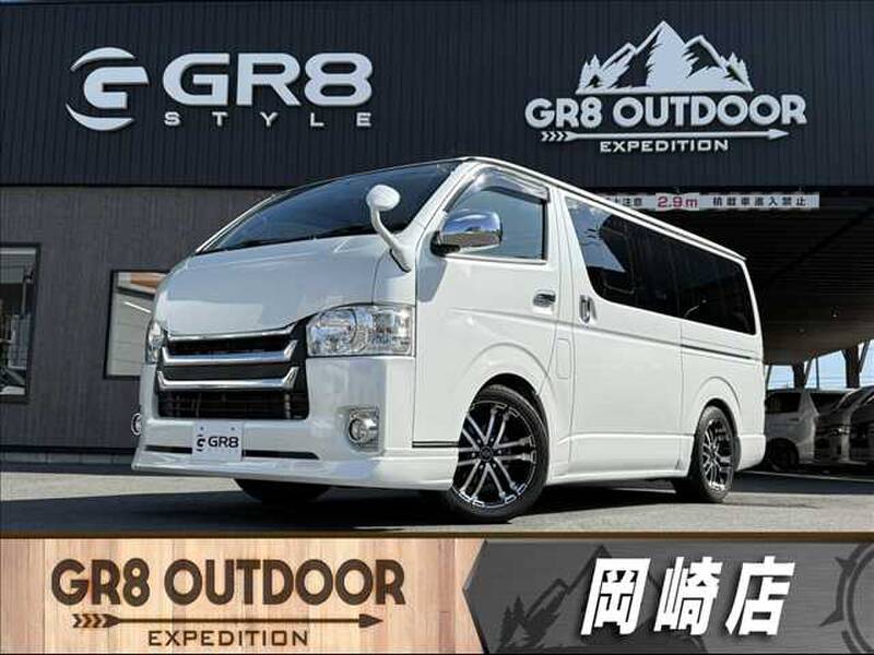 -HIACE VAN