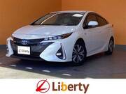 2018 TOYOTA PRIUS PHV