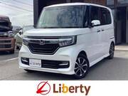 2017 HONDA N-BOX CUSTOM