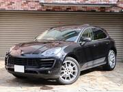 2016 PORSCHE MACAN