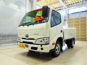2025 TOYOTA DYNA