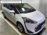 2020 TOYOTA SIENTA