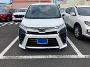 2019 TOYOTA VOXY