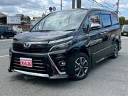 2019 TOYOTA VOXY