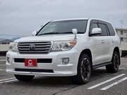 2013 TOYOTA LAND CRUISER