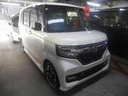2018 HONDA N-BOX CUSTOM