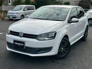 2013 VOLKSWAGEN POLO