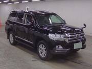 2019 TOYOTA LAND CRUISER
