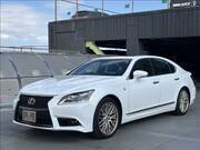 2017 LEXUS LS