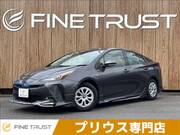 2019 TOYOTA PRIUS S