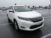 2017 TOYOTA HARRIER PREMIUM