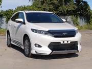 2016 TOYOTA HARRIER PREMIUM