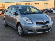 2009 TOYOTA VITZ