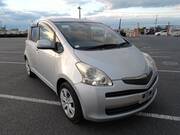 2010 TOYOTA RACTIS G