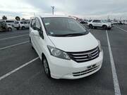 2010 HONDA FREED