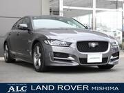 2017 JAGUAR XE