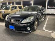 2011 TOYOTA CROWN
