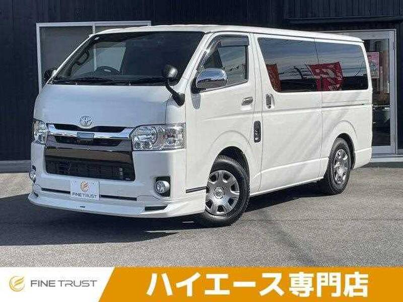 -HIACE VAN