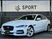 2020 JAGUAR XE