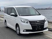 2016 TOYOTA NOAH G