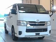 2022 TOYOTA HIACE VAN