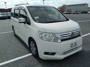 2010 HONDA STEPWAGON L