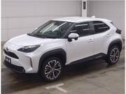 2022 TOYOTA YARIS CROSS