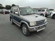 2003 MITSUBISHI PAJERO MINI VR