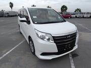 2014 TOYOTA NOAH X