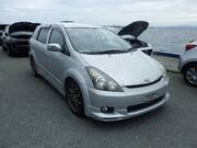 2003 TOYOTA WISH Z