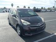 2011 TOYOTA RACTIS G