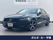 2023 VOLVO S60