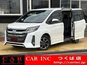 2017 TOYOTA NOAH