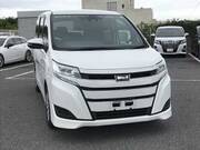 2020 TOYOTA NOAH X