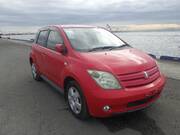 2005 TOYOTA IST