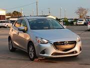 2017 MAZDA DEMIO