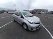 2013 TOYOTA VITZ F SMILE EDITION