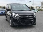 2020 TOYOTA NOAH X