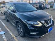 2019 NISSAN X-TRAIL