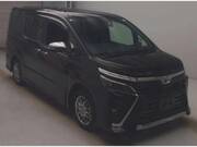 2021 TOYOTA VOXY