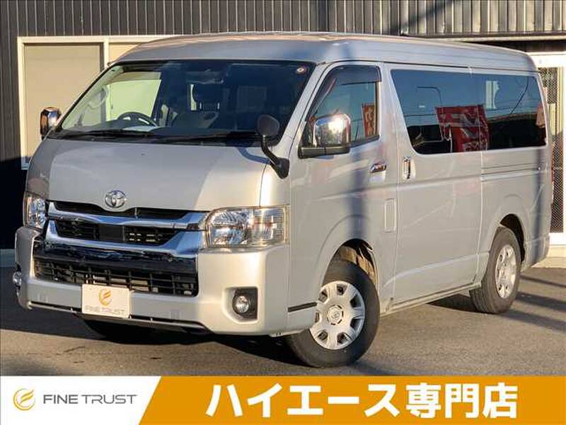 -HIACE WAGON