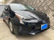 2017 TOYOTA PRIUS S
