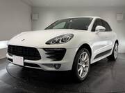 2016 PORSCHE MACAN