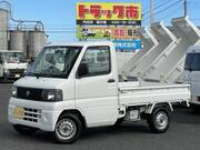 2004 NISSAN CLIPPER TRUCK