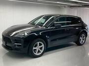 2021 PORSCHE MACAN