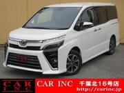 2019 TOYOTA VOXY